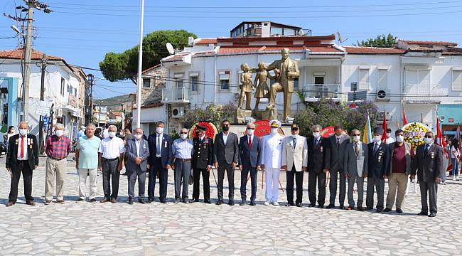 Foça'da Gaziler Günü Törenle Kutlandı 