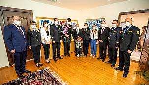İtfaiyeciler Başkan Soyer'i ziyaret etti 