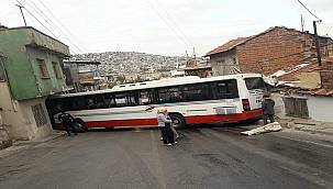 Büyükşehir o evleri tamir etti  