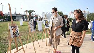 Karşıyakalı 40 kadından mozaik sergisi  