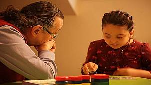 Kekemelikte erken ve doğru müdahale önemli 