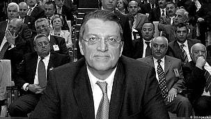 Mesut Yılmaz hayatını kaybetti 