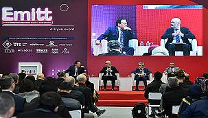 Turizm fuarları erteleniyor 