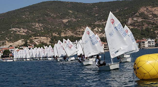 Yelkenciler Foça'da antrenmanlara başladı  