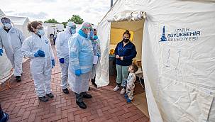 Büyükşehir doktorlarından çadır kentte sağlık taraması  