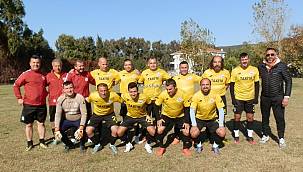 Foça Belediyespor Masterler - Smyrna Masterler Gol Düellosu 7-4