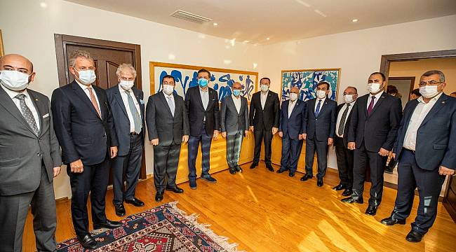 Hisarcıklıoğlu'ndan Başkan Soyer'e ziyaret 