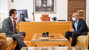 ​İmamoğlu'ndan Soyer'e geçmiş olsun ziyareti 