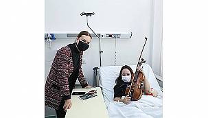 İnci kemanına kavuştu  