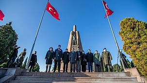 Devrim şehidi Kubilay ve arkadaşları Menemen'de anıldı  