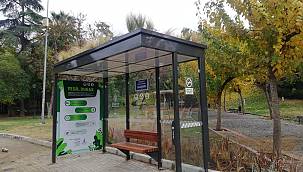 İzmir'in ilk doğa dostu otobüs durağı 