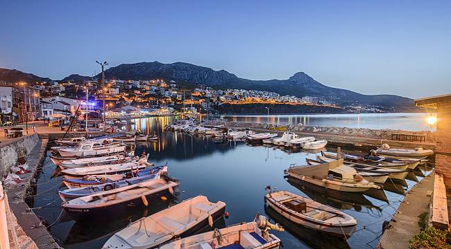 Karaburun'a yoğun ilgiye evet, doğa katliamına hayır! 