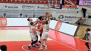 Aliağa'da Nefes Kesen Maçın Galibi Bahçeşehir Koleji 