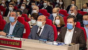 Başkan Soyer'den Menemen'e destek 