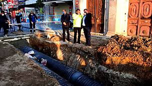 Çeşme çarşısının sel baskını sorununa köklü çözüm  