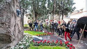 Zübeyde Hanım ölüm yıldönümünde anıldı 