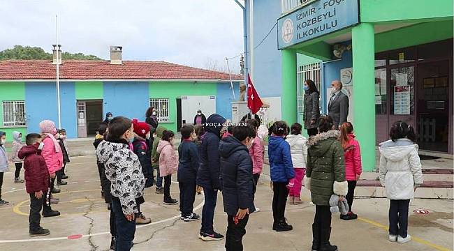 Foça kırsal mahalle okullarında yüz yüze eğitim başladı 