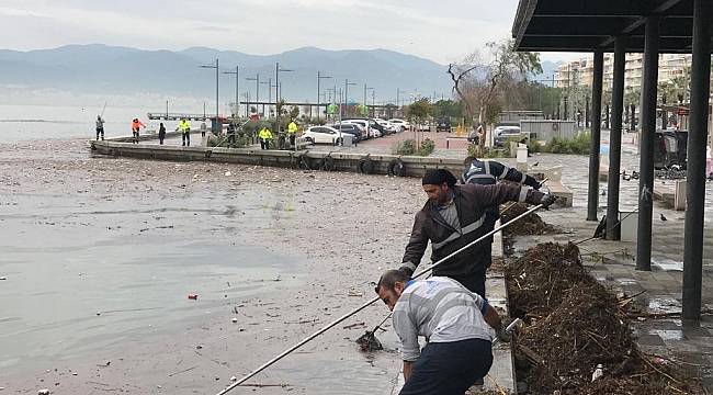 İzmir'de hayat normale dönüyor 