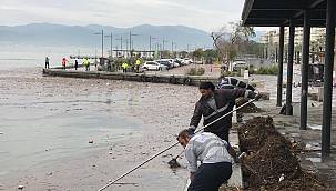 İzmir'de hayat normale dönüyor 