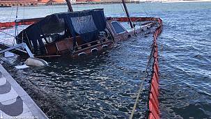 İzmir'de şiddetli rüzgâr yaşamı olumsuz etkiledi