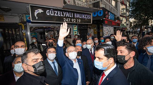 Kılıçdaroğlu İzmir'de sel mağdurlarını ziyaret etti 