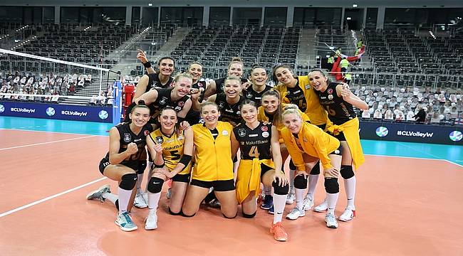 VakıfBank, üst üste 12'nci kez çeyrek finalde