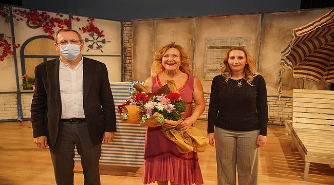 Ayvalık'ta Kadın Oyunları Festivali "Ben Anadolu" oyunuyla sona erdi 