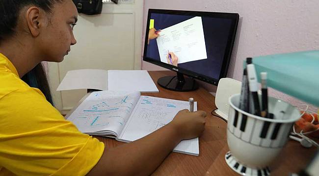 Zaman daralınca adaylar en çok bu hatayı yapıyor: Konu çalışmalarını tamamlamadan testlere yönelmeyin!