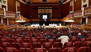 İzmir Büyükşehir Belediye Meclisi'nde yeni görev dağılımı 