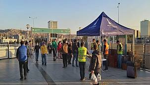 Metro yolcularına iftar paketi 