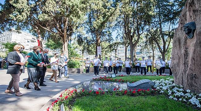 Anneler Günü'nde Zübeyde Hanım da anıldı 