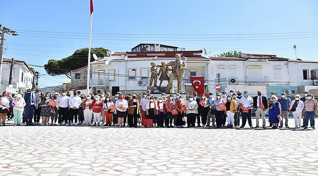 Foça'da 19 Mayıs coşkusu 