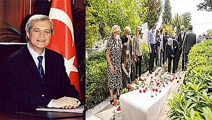 Ahmet Piriştina ölümünün on yedinci yılında anıldı 