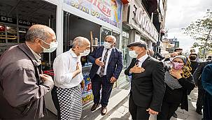 Başkan Soyer'e Erzurum'da yoğun ilgi 