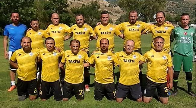 Foça Masterler 4 -1 Smyrna Masterler 