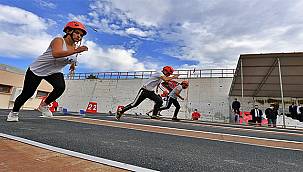 İzmir Büyükşehir Belediyesi'nden itfaiyeci adayları için şeffaf sınav: "Hak eden kazanacak"
