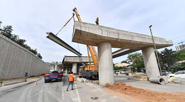 İzmir ulaşımını rahatlatacak projede yoğun tempo 