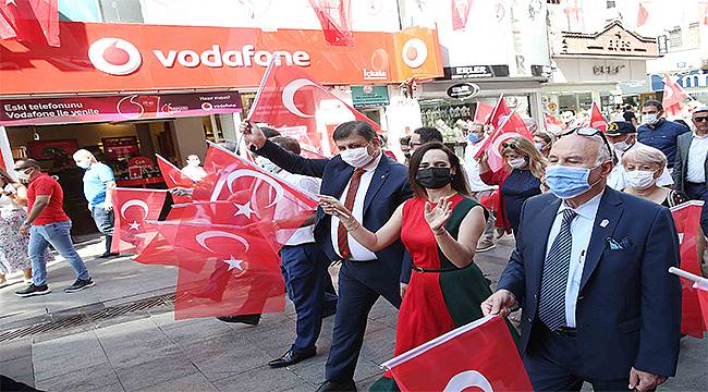 Karşıyaka'da 24 Haziran coşkusu başladı 