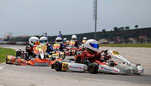 Kartingde Coşkulu Sezon Açılışı 