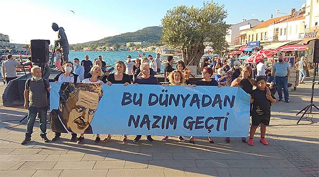 Nazım Hikmet Foça'da şarkılar ve şiirleriyle anıldı 