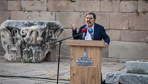 "Zeus Altarı'nı geri getirmek için Bergama'nın değerini tüm dünyaya hatırlatmalıyız"