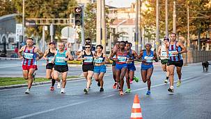 9 Eylül Yarı Maratonu için geri sayım başladı 