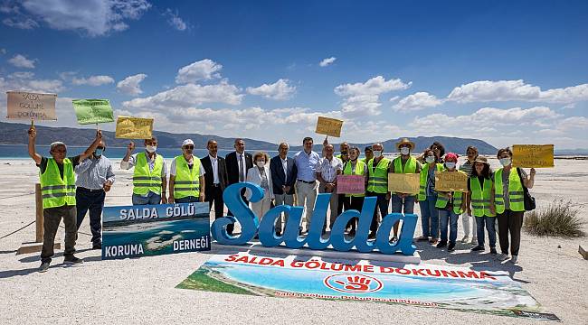 Başkan Soyer'in "Başka Bir Tarım Mümkün" vizyonu Burdur için de model oluyor 