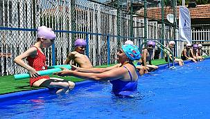 Büyükşehir Belediyesi'nden 3 mahalleye 3 havuz 