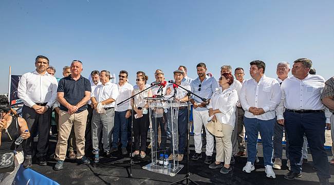 Tunç Soyer, Foça'dan seslendi: Bu vatan, bu Gediz sahipsiz değildir!