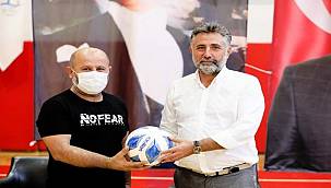 Başkan Sandal'dan amatör spor kulüplerine can suyu