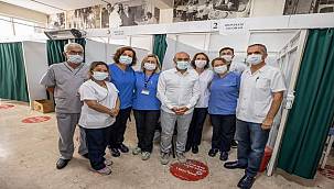 Başkan Soyer, üçüncü doz aşısını oldu 