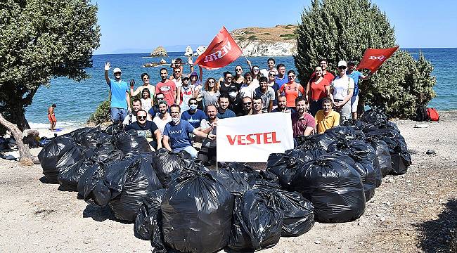 Foça'da kıyı ve çevre temizliği