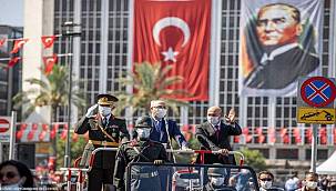 İzmir'de 30 Ağustos coşkusu 