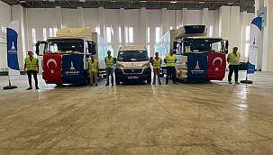 ​Van'daki sel felaketine İzmir'den destek 